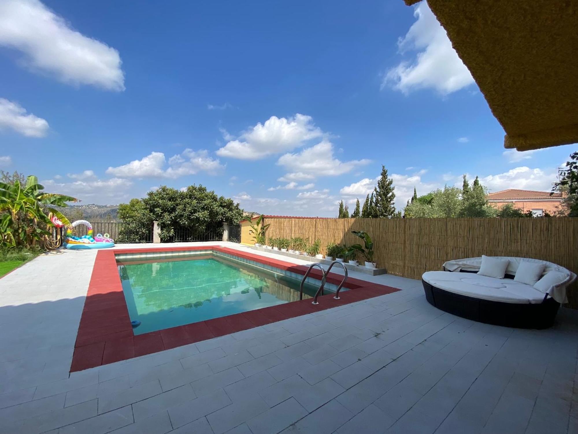 Guesthouse In Torrent Εξωτερικό φωτογραφία