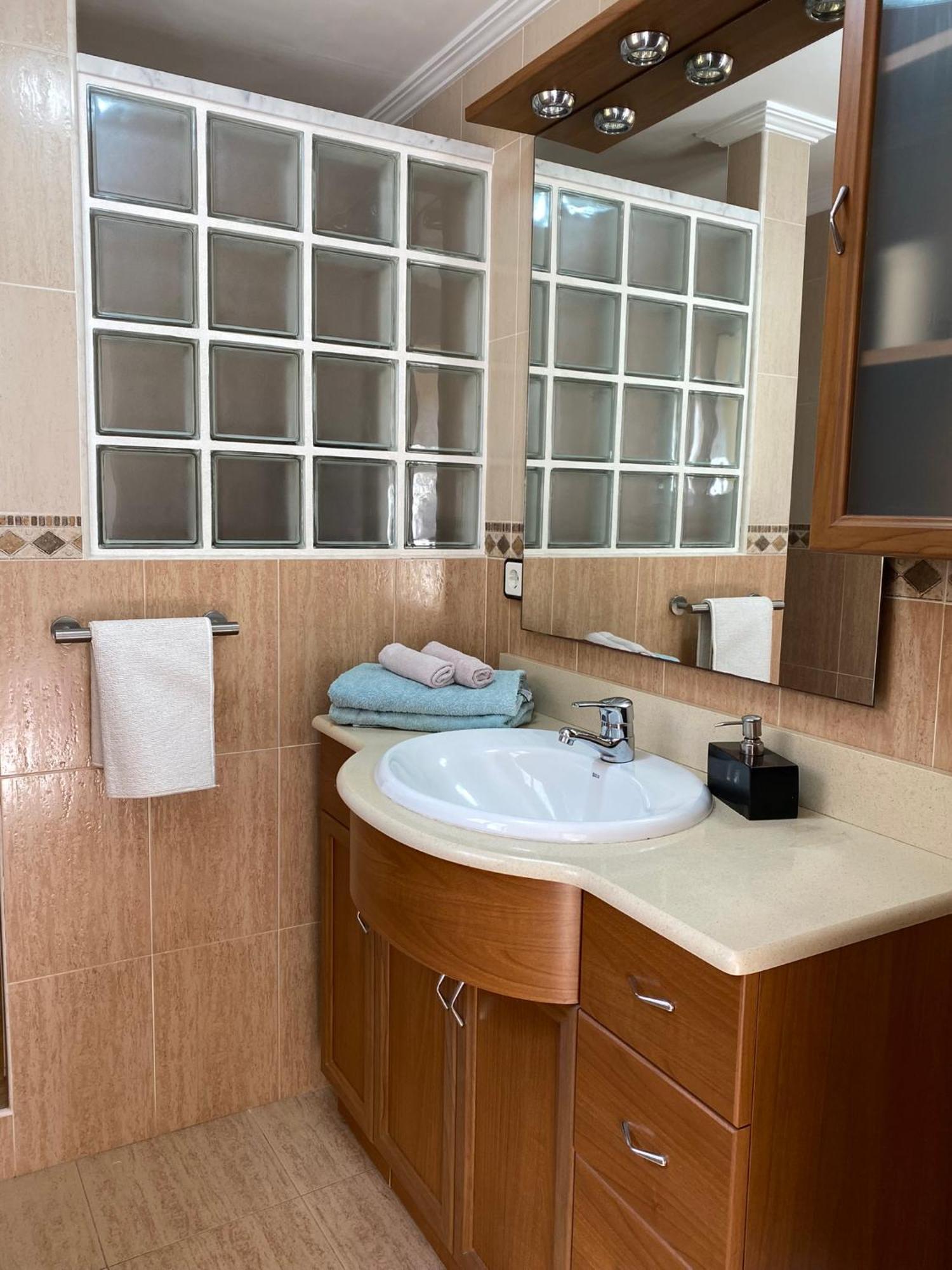 Guesthouse In Torrent Εξωτερικό φωτογραφία